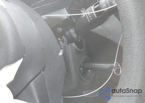 2016 Kia Sorento 2.4L Lx z USA, uszkodzony, nr VIN 5XYPG4A32GG067553